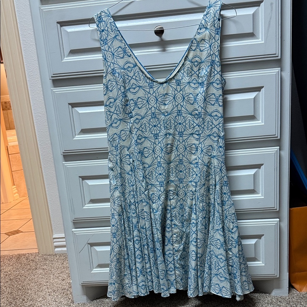HD in Paris Blue and White Backless Dress